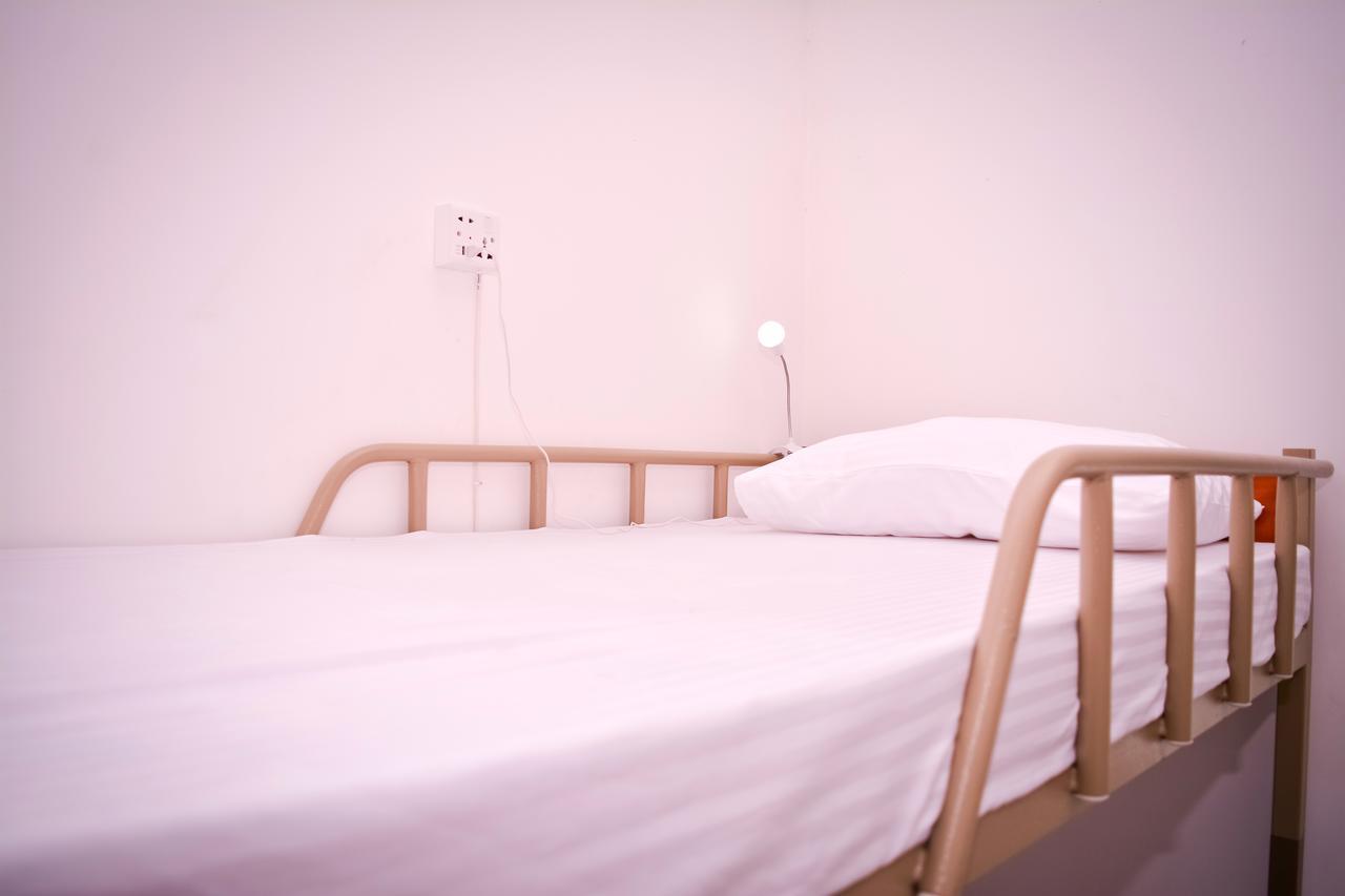 Yoyo Airport Hostel Νεγκόμπο Εξωτερικό φωτογραφία