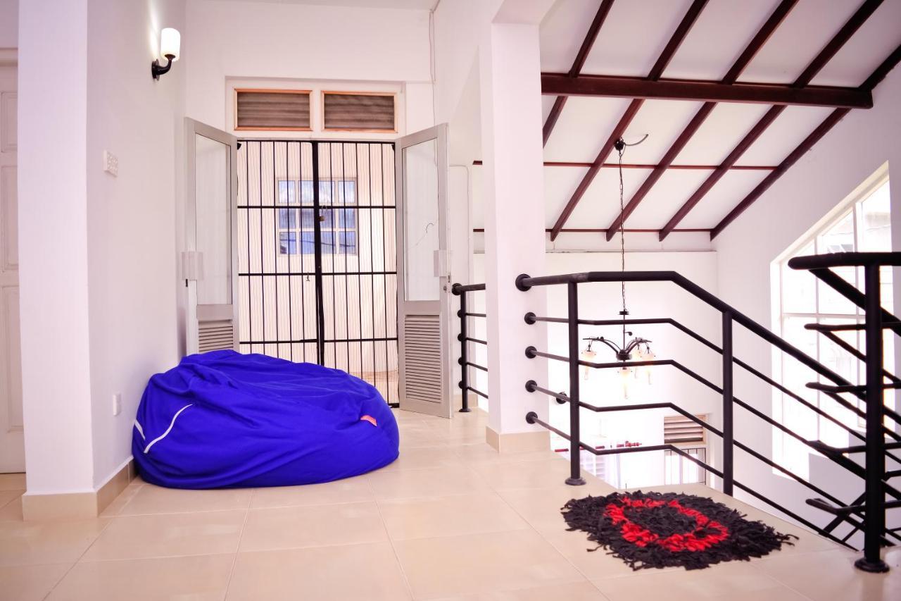 Yoyo Airport Hostel Νεγκόμπο Εξωτερικό φωτογραφία