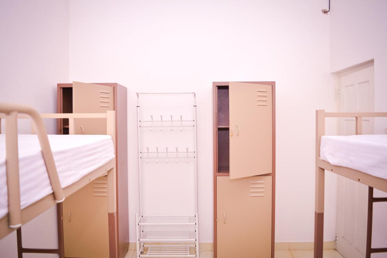 Yoyo Airport Hostel Νεγκόμπο Εξωτερικό φωτογραφία